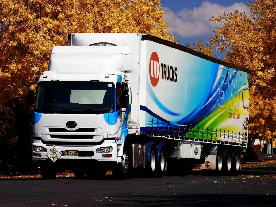  UD Trucks Quon GW Tractor 2010 года  (фото 6 из 6)